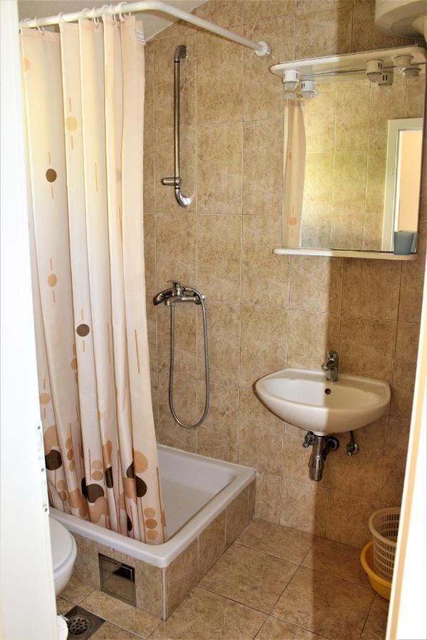 Apartments Raos Макарска Екстериор снимка