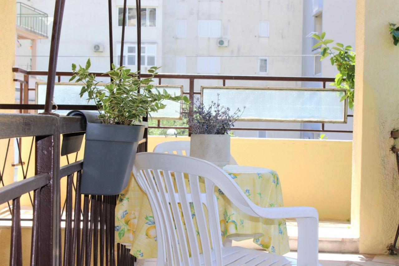 Apartments Raos Макарска Екстериор снимка