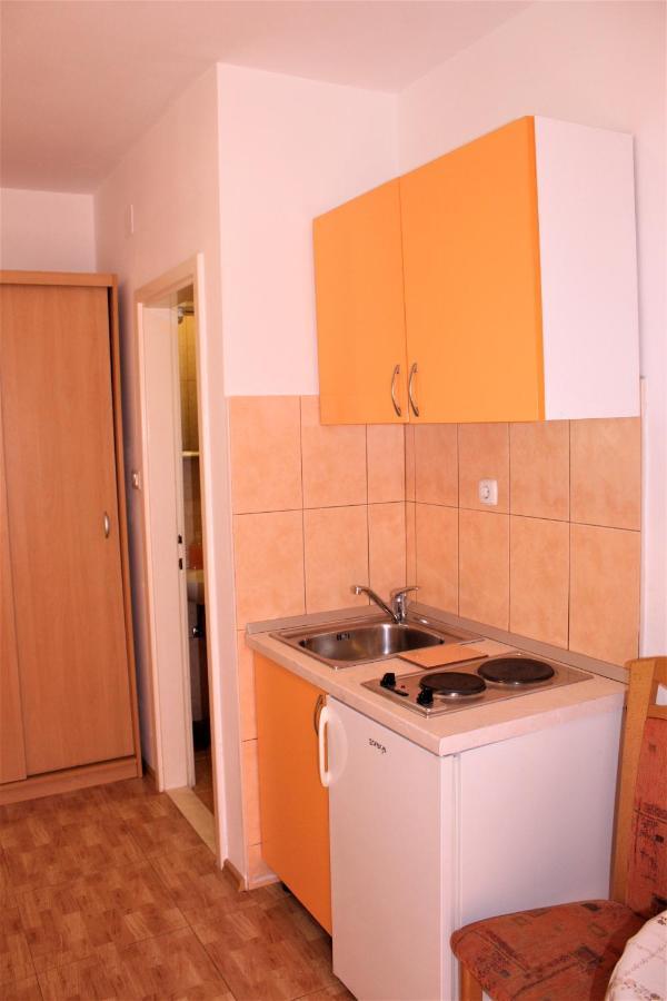 Apartments Raos Макарска Екстериор снимка