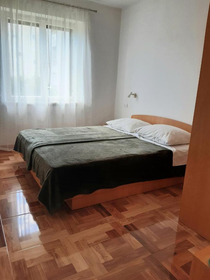 Apartments Raos Макарска Екстериор снимка