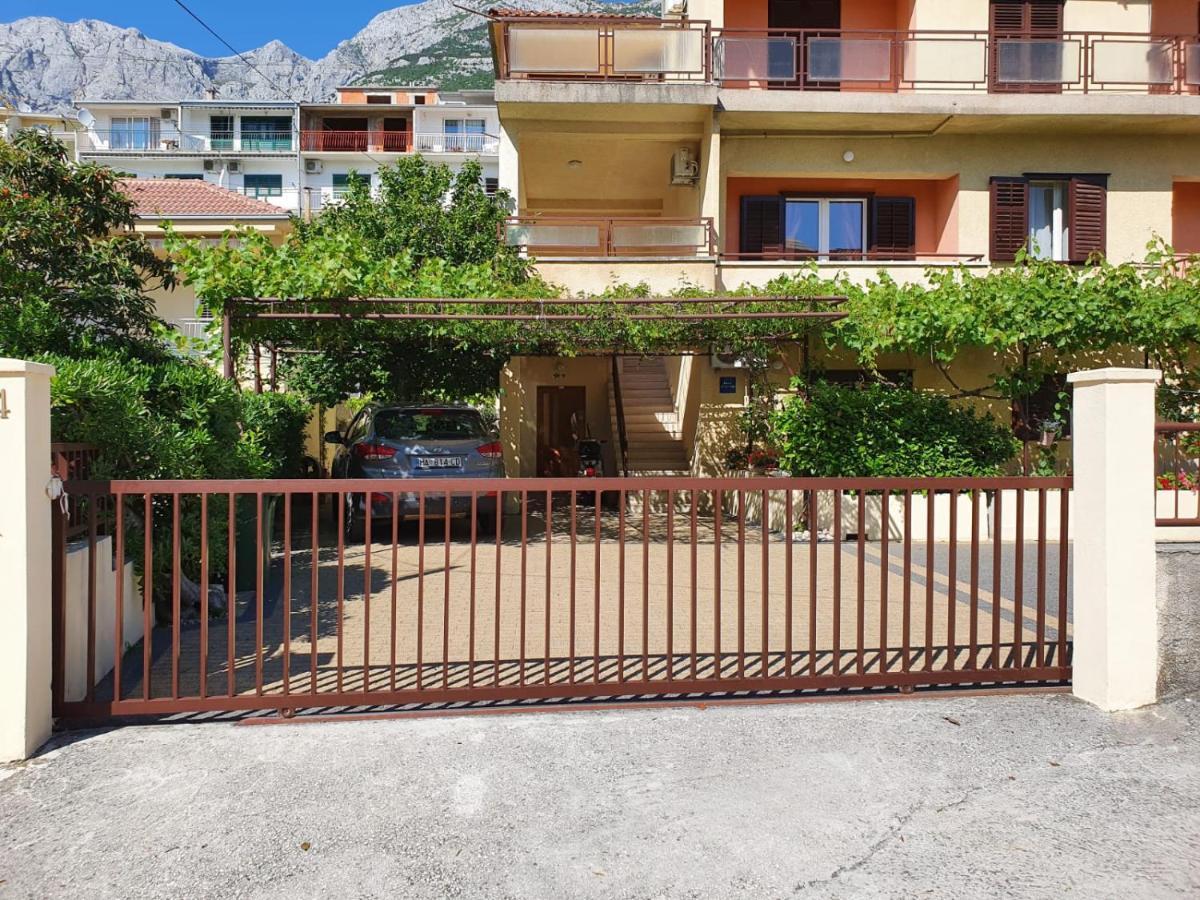 Apartments Raos Макарска Екстериор снимка